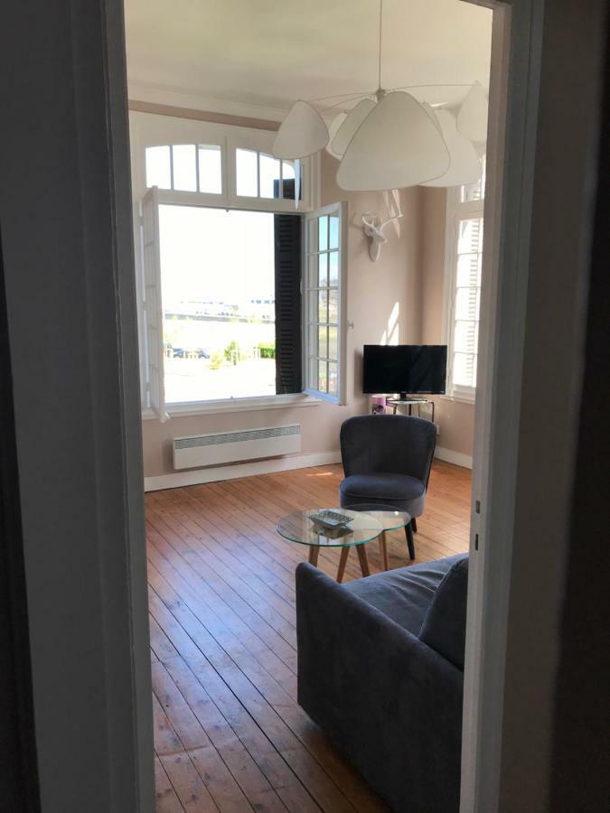 Ferienwohnung Studio en Bord de Mer Deauville Exterior foto