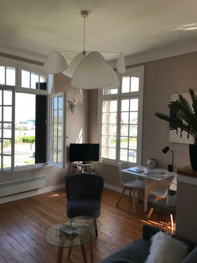 Ferienwohnung Studio en Bord de Mer Deauville Exterior foto